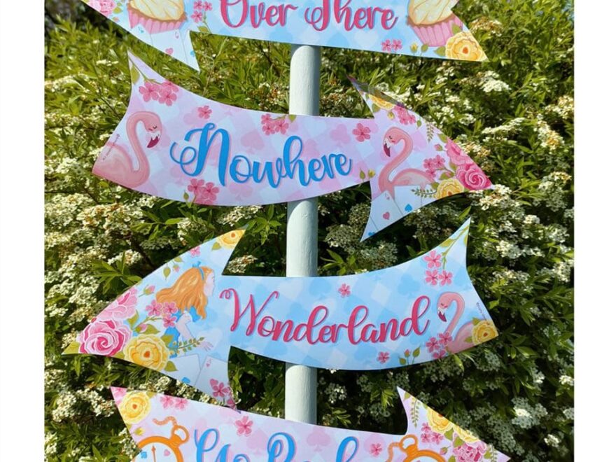 Dreamy Alice In Wonderland Party Signs